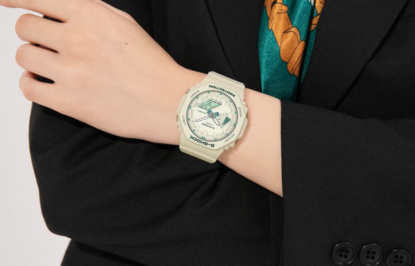 CASIO GM-S5600G-7ER