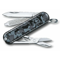 Складной нож Victorinox Classic Vx06223.942 | Интернет-магазин оригинальных часов и аксессуаров