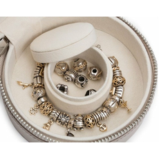 Скринька WOLF 392321 Sophia Round Mini Travel Zip Case Mink, фото 2 | Интернет-магазин оригинальных часов и аксессуаров