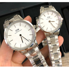 Daniel Wellington DW00100203 Iconic Link 36 Silver White, фото 6 | Интернет-магазин оригинальных часов и аксессуаров