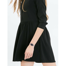 TISSOT T058.109.11.041.00 LOVELY SQUARE, фото 4 | Интернет-магазин оригинальных часов и аксессуаров