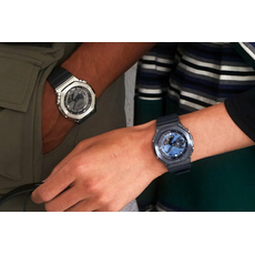 CASIO GM-2100N-2AER, Вариации товара: Черный/Синий, фото 2 | Интернет-магазин оригинальных часов и аксессуаров