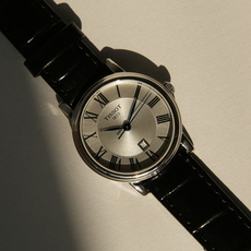 TISSOT T122.210.16.033.00 CARSON PREMIUM LADY, фото 7 | Интернет-магазин оригинальных часов и аксессуаров