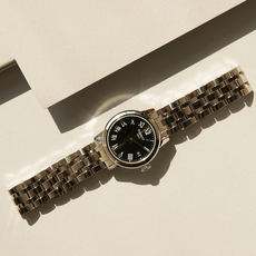 TISSOT T129.210.11.053.00 CLASSIC DREAM LADY, фото 5 | Интернет-магазин оригинальных часов и аксессуаров