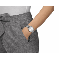 TISSOT T143.210.11.011.00 EVERYTIME, фото 4 | Интернет-магазин оригинальных часов и аксессуаров