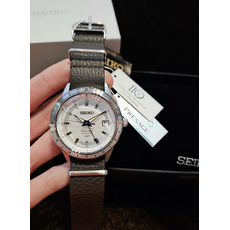 SEIKO SSK015J1 PRESAGE STYLE 60S GMT WATCHMAKING 110TH ANNIVERSARY LIMITED EDITION, фото 9 | Интернет-магазин оригинальных часов и аксессуаров