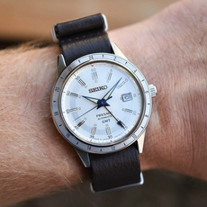 SEIKO SSK015J1 PRESAGE STYLE 60S GMT WATCHMAKING 110TH ANNIVERSARY LIMITED EDITION, фото 10 | Интернет-магазин оригинальных часов и аксессуаров