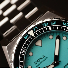 DOXA 861.10.241.10 SUB 600T AQUAMARINE, фото 5 | Интернет-магазин оригинальных часов и аксессуаров