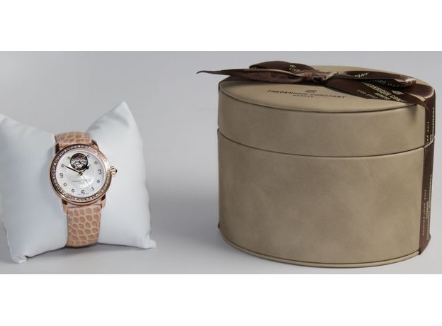 Frederique Constant FC-310HBAD2PD4 World Heart, фото 4 | Интернет-магазин оригинальных часов и аксессуаров