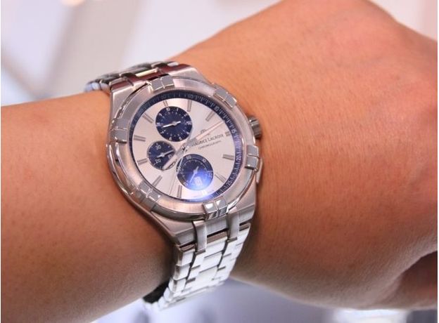 Maurice Lacroix AI1018-SS002-131-1, фото 5 | Интернет-магазин оригинальных часов и аксессуаров