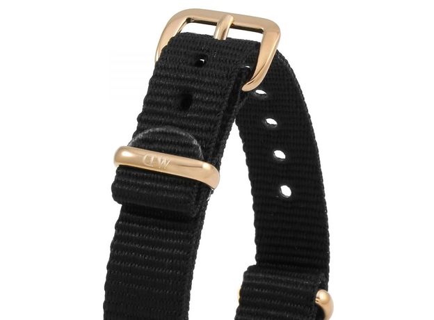 Daniel Wellington DW00100247 Petite 28 Cornwall RG Black, фото 4 | Интернет-магазин оригинальных часов и аксессуаров