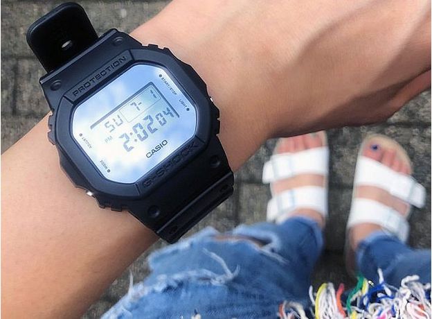 CASIO DW-5600BBMA-1ER, Вариации товара: Черный/Серый, фото 3 | Интернет-магазин оригинальных часов и аксессуаров