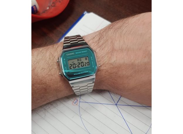 CASIO A168WEM-2EF, Вариации товара: Стальной/Бирюзовый, фото 2 | Интернет-магазин оригинальных часов и аксессуаров