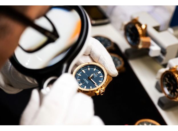 VOSTOK EUROPE ALMAZ NH35-320O507 (NH35/320O507) BRONZE CASE, фото 4 | Интернет-магазин оригинальных часов и аксессуаров