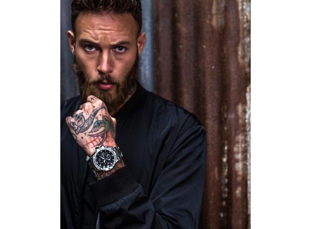 CASIO GST-B100D-1AER Bluetooth, Варіант кольору: Сталевий/Чорний, фото 8 | Интернет-магазин оригинальных часов и аксессуаров