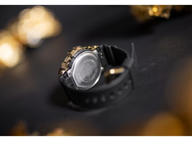 CASIO GM-6900G-9ER, Вариации товара: Позолота/Черный, фото 2 | Интернет-магазин оригинальных часов и аксессуаров