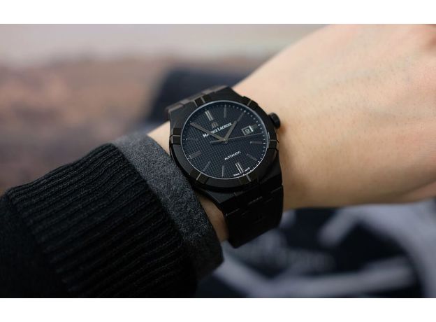 Maurice Lacroix AI6008-PVB01-330-1, фото 4 | Интернет-магазин оригинальных часов и аксессуаров