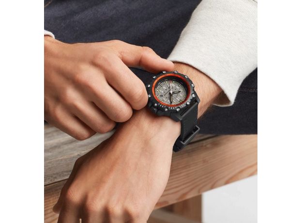 Luminox XS.3301, фото 5 | Интернет-магазин оригинальных часов и аксессуаров