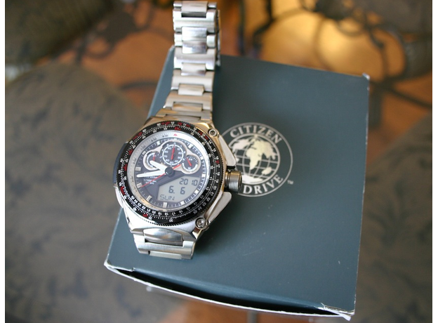 CITIZEN JW0010-52E, фото 4 | Интернет-магазин оригинальных часов и аксессуаров