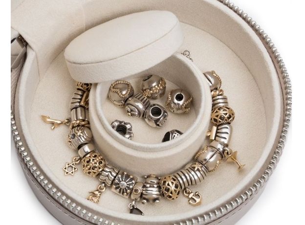 Шкатулка WOLF 392321 Sophia Round Mini Travel Zip Case Mink, фото 2 | Интернет-магазин оригинальных часов и аксессуаров