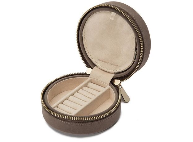 Шкатулка WOLF 393213 Zoe Travel Round Mink, фото 5 | Интернет-магазин оригинальных часов и аксессуаров