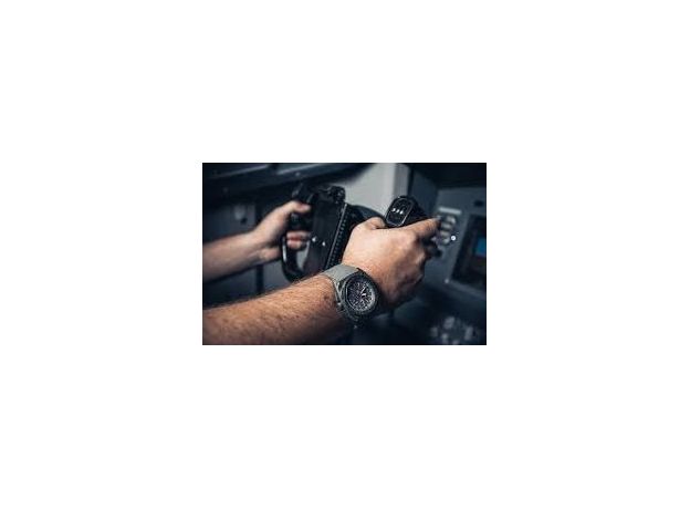 Aviator M.2.30.7.221.6 Mig-29 SMT, фото 3 | Интернет-магазин оригинальных часов и аксессуаров