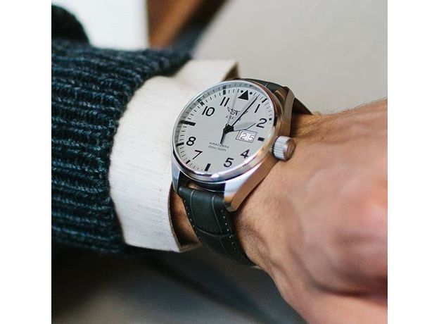 Aviator V.1.22.0.150.4 Airacobra P42, фото 6 | Интернет-магазин оригинальных часов и аксессуаров