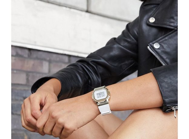 CASIO GM-S5600G-7ER, Вариации товара: Белый/Серый, фото 3 | Интернет-магазин оригинальных часов и аксессуаров