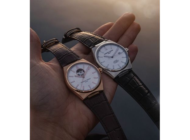 Frederique Constant FC-310V4NH4 Highlife Heart Beat, фото 3 | Интернет-магазин оригинальных часов и аксессуаров