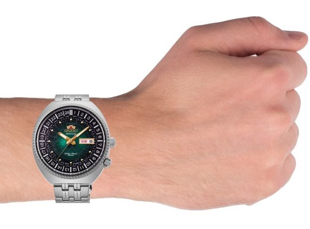 ORIENT RA-AA0E02E19B (RA-AA0E02E39B) WORLD MAP (REVIVAL), фото 4 | Интернет-магазин оригинальных часов и аксессуаров