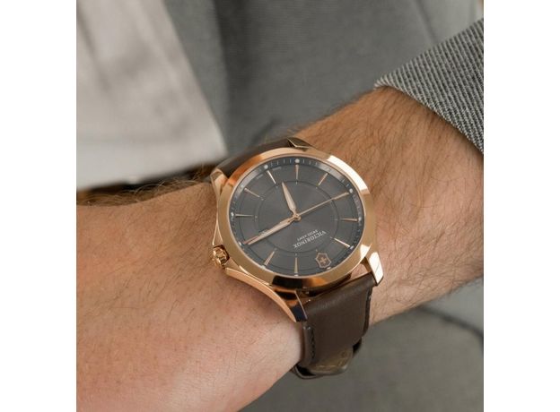 Victorinox Swiss Army VX-V241908 ALLIANCE, фото 5 | Интернет-магазин оригинальных часов и аксессуаров