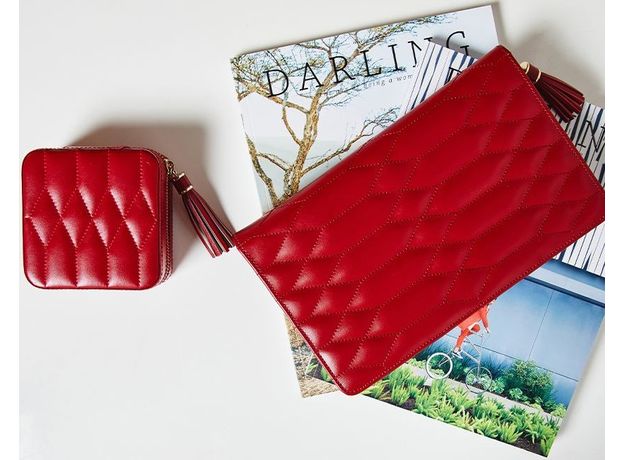 Шкатулка WOLF 324072 Caroline Large Jewelry Portfolio  - Red, фото 2 | Интернет-магазин оригинальных часов и аксессуаров