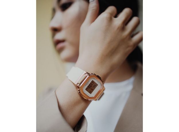 CASIO GM-S5600PG-4ER, Вариации товара: Позолота, фото 11 | Интернет-магазин оригинальных часов и аксессуаров