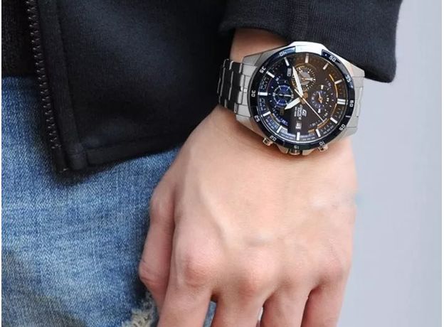 CASIO EFR-556DB-2AVUEF, Варіант кольору: Сталевий/Синій, фото 3 | Интернет-магазин оригинальных часов и аксессуаров