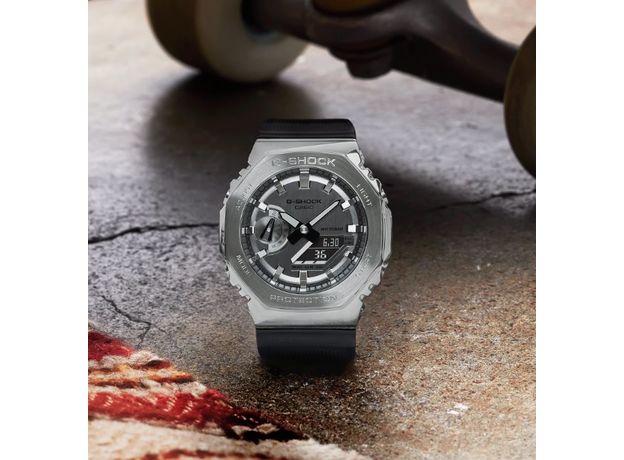 CASIO GM-2100-1AER, Варіант кольору: Сталевий/Чорний, фото 2 | Интернет-магазин оригинальных часов и аксессуаров