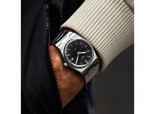 TISSOT T137.410.11.051.00 PRX, фото 5 | Интернет-магазин оригинальных часов и аксессуаров