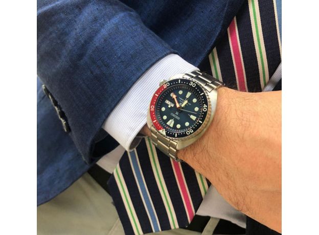 SEIKO SRPE99K1 PROSPEX TURTLE PADI EDITION, фото 4 | Интернет-магазин оригинальных часов и аксессуаров