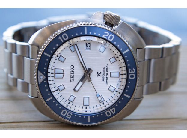 SEIKO SPB301J1 PROSPEX CAPTAIN WILLARD SAVE THE OCEAN SPECIAL EDITION, фото 11 | Интернет-магазин оригинальных часов и аксессуаров