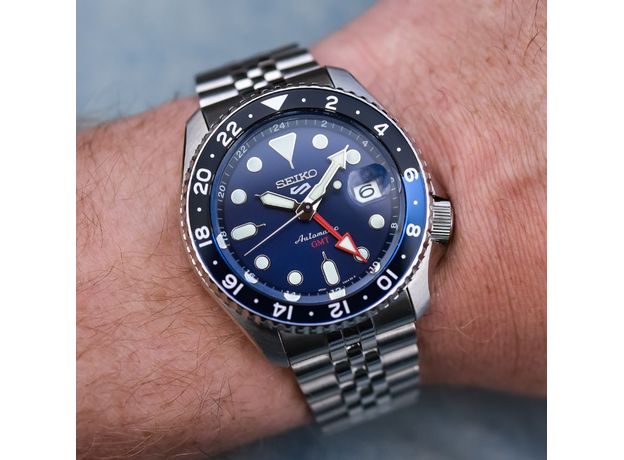 SEIKO SSK003K1 SEIKO 5 SPORTS GMT, фото 2 | Интернет-магазин оригинальных часов и аксессуаров
