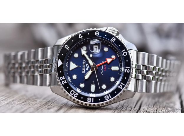 SEIKO SSK003K1 SEIKO 5 SPORTS GMT, фото 9 | Интернет-магазин оригинальных часов и аксессуаров