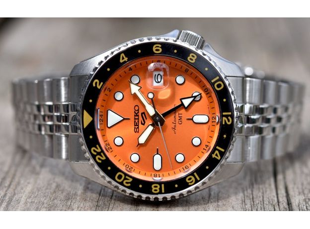 SEIKO SSK005K1 SEIKO 5 SPORTS GMT, фото 10 | Интернет-магазин оригинальных часов и аксессуаров