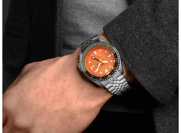 SEIKO SSK005K1 SEIKO 5 SPORTS GMT, фото 5 | Интернет-магазин оригинальных часов и аксессуаров