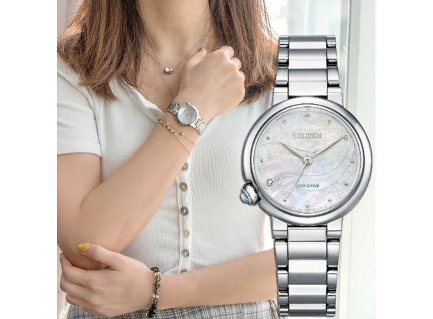 CITIZEN EM0910-80D, Вариации товара: Стальной/Разноцветный, фото 8 | Интернет-магазин оригинальных часов и аксессуаров