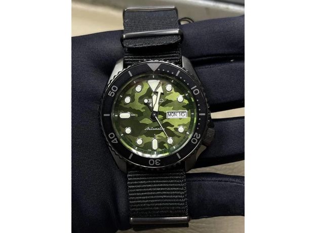 SEIKO SRPJ37K1 SEIKO 5 SPORTS CAMOUFLAGE STREET STYLE, фото 4 | Интернет-магазин оригинальных часов и аксессуаров