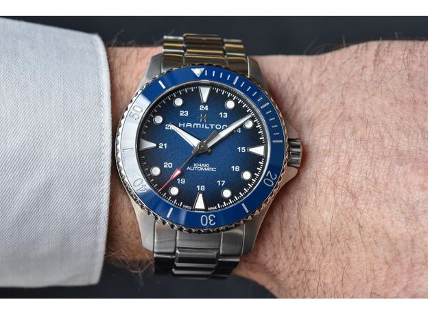 Hamilton H82505140 KHAKI NAVY SCUBA AUTO, фото 4 | Интернет-магазин оригинальных часов и аксессуаров