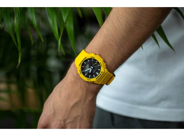 CASIO GA-B2100C-9AER Bluetooth, Варіант кольору: Чорний/Жовтий, фото 6 | Интернет-магазин оригинальных часов и аксессуаров