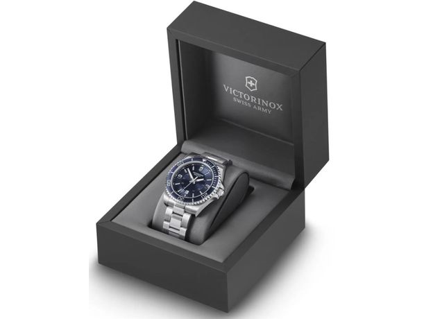 Victorinox Swiss Army V242007 MAVERICK, фото 2 | Интернет-магазин оригинальных часов и аксессуаров