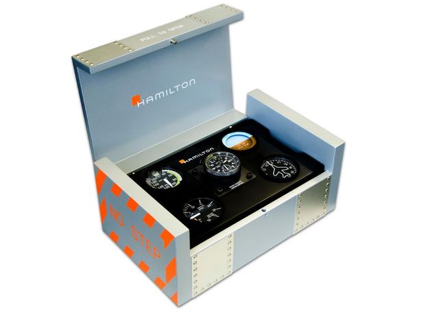 Hamilton H76786733 KHAKI AVIATION TAKEOFF AUTO CHRONO, фото 2 | Интернет-магазин оригинальных часов и аксессуаров