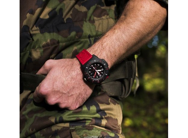 Luminox XS.3615.RF NAVY SEAL, фото 5 | Интернет-магазин оригинальных часов и аксессуаров