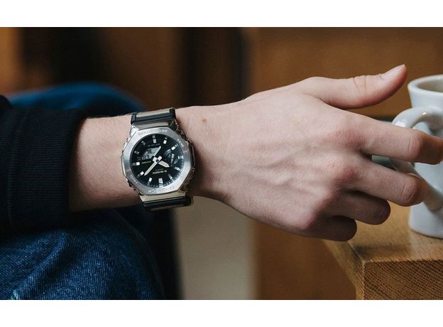 CASIO GM-2100C-5AER, Варіант кольору: Сталевий/Чорний/Жовтий, фото 8 | Интернет-магазин оригинальных часов и аксессуаров